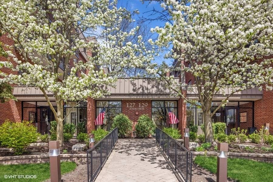 Indian Head Park, IL 60525,129 Acacia CIR #105E