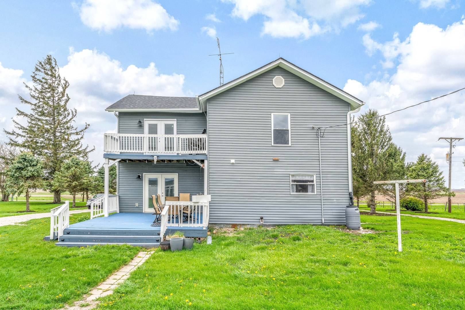 Earlville, IL 60518,60 Earlville RD