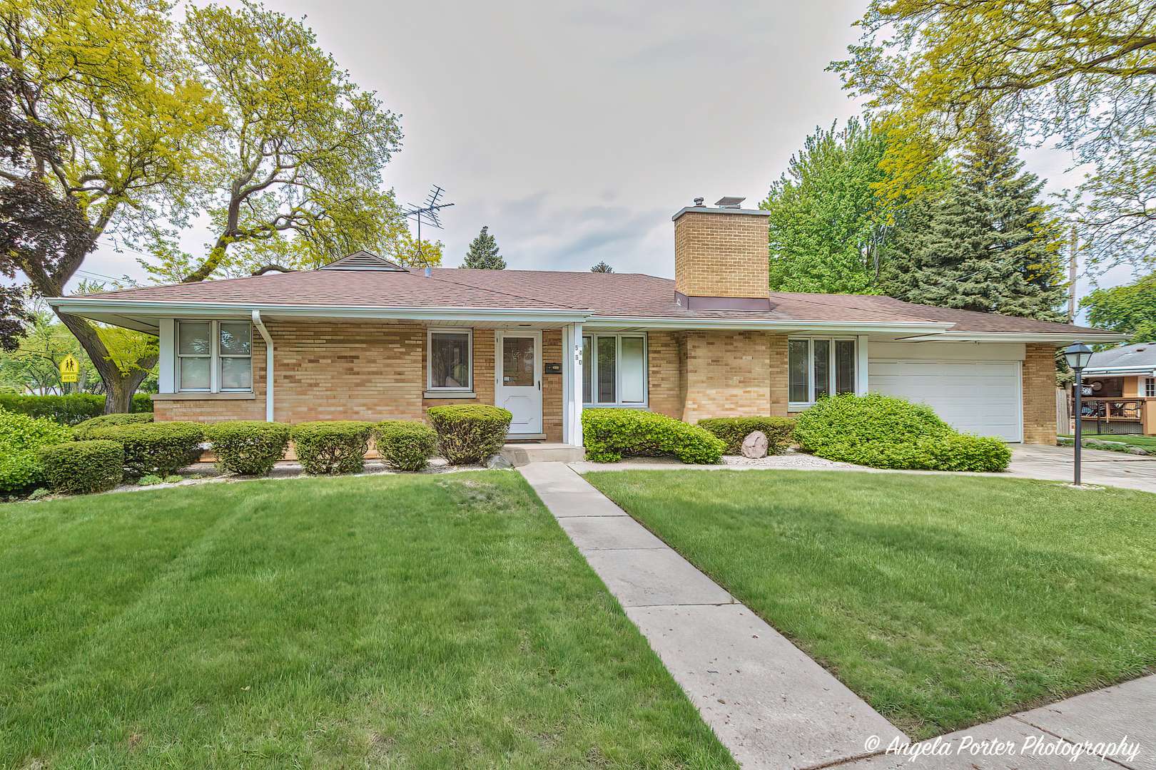 Morton Grove, IL 60053,5450 Cleveland ST
