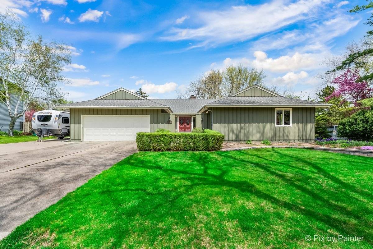 Dekalb, IL 60115,17 Golfview PL