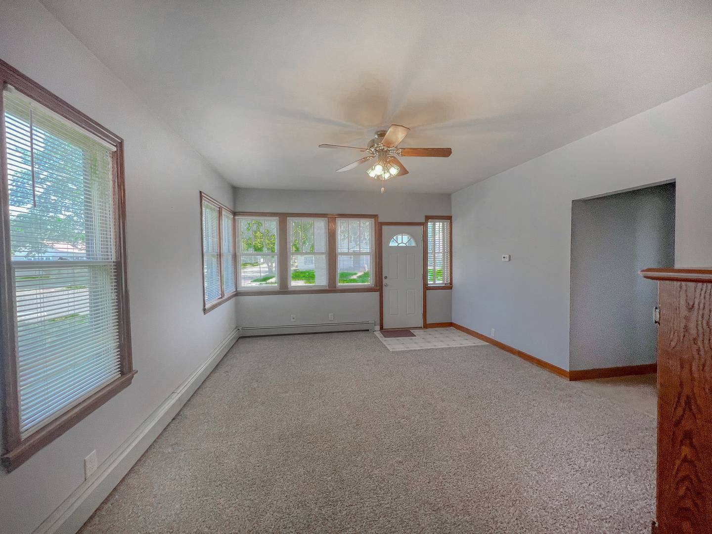 Dekalb, IL 60115,1349 N 14th ST
