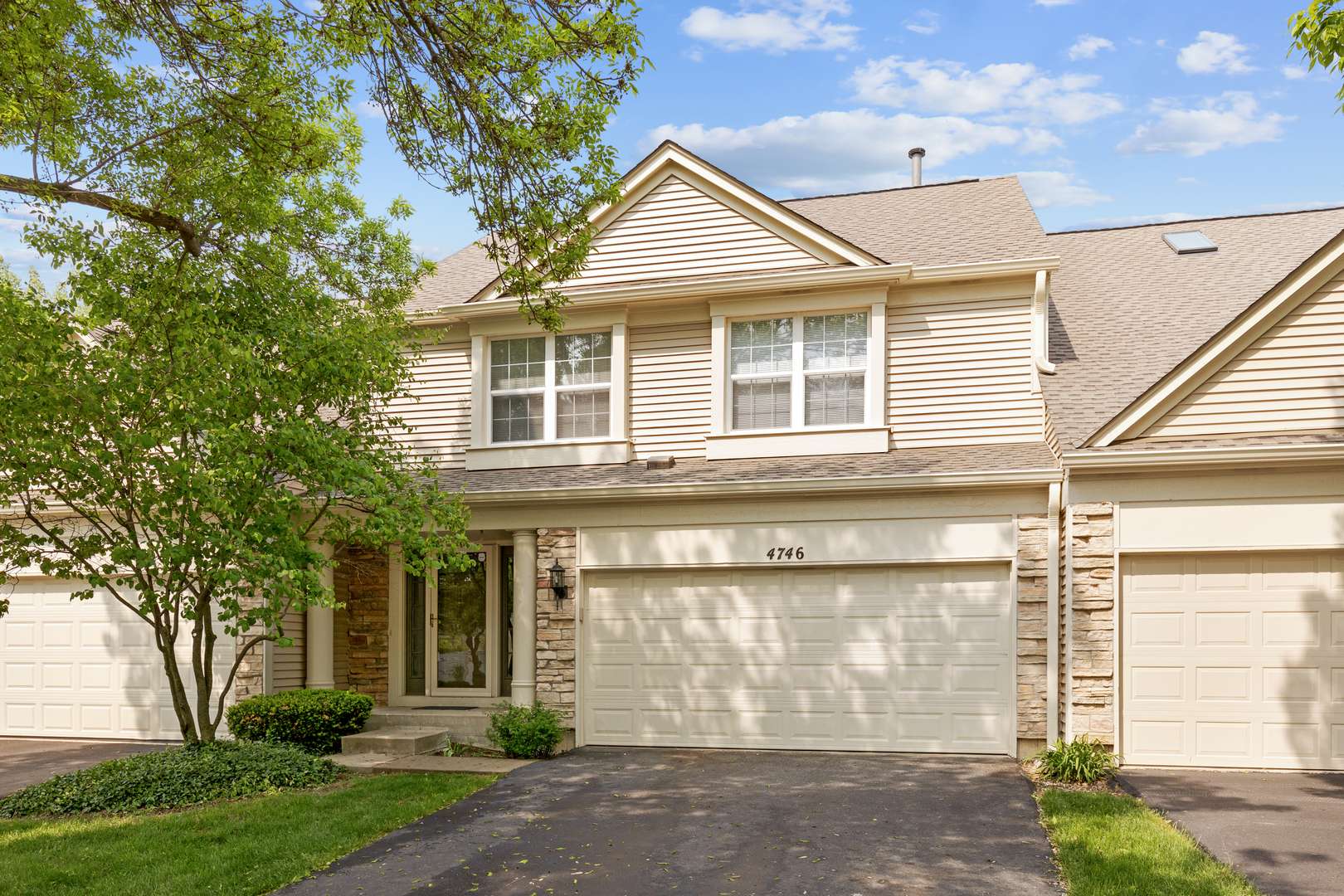 Hoffman Estates, IL 60192,4746 Amber CIR