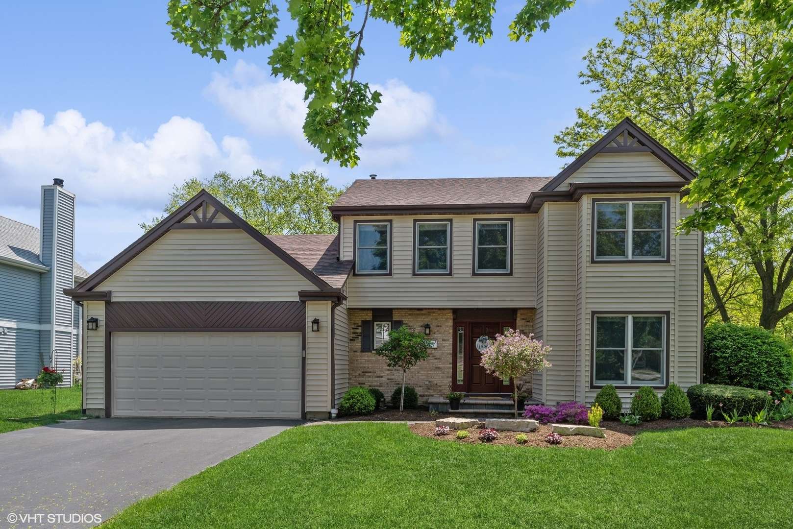 Schaumburg, IL 60194,2317 Featherstone CT