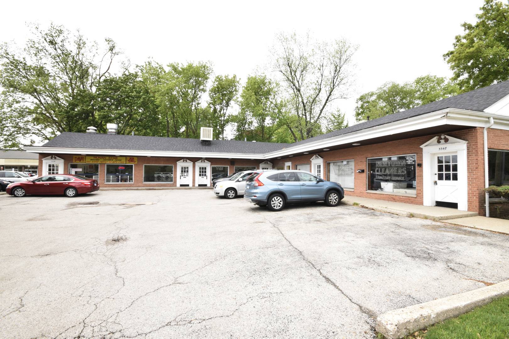 Evanston, IL 60201,3339 Golf RD