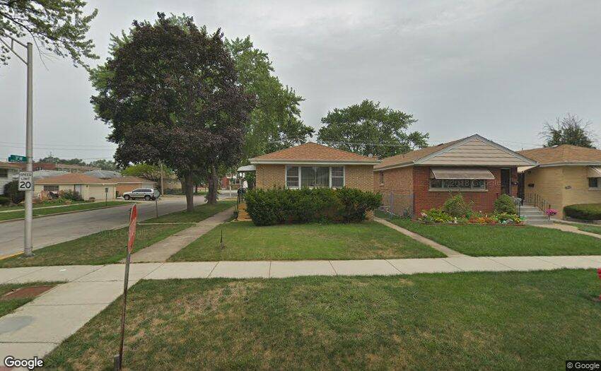Bellwood, IL 60104,3021 Monroe ST