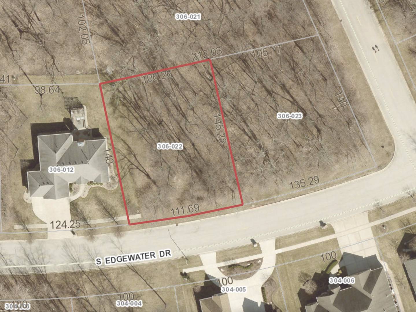 Morris, IL 60450,322 Edgewater DR