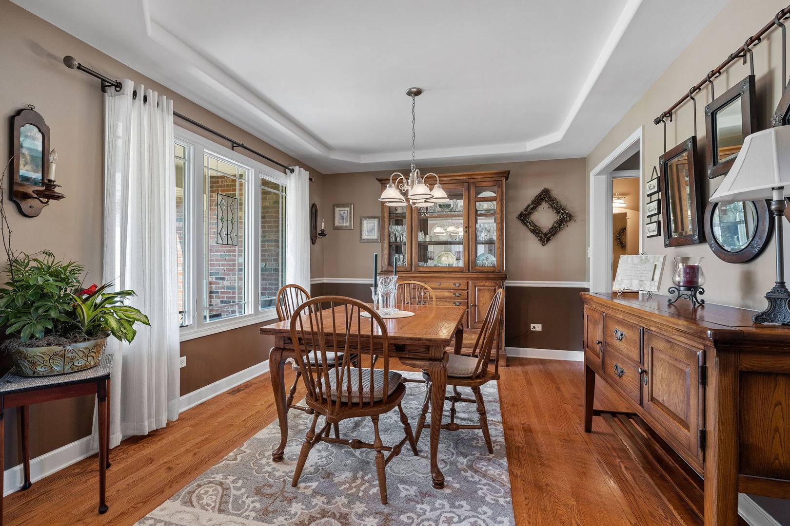 Peotone, IL 60468,715 Hickory ST