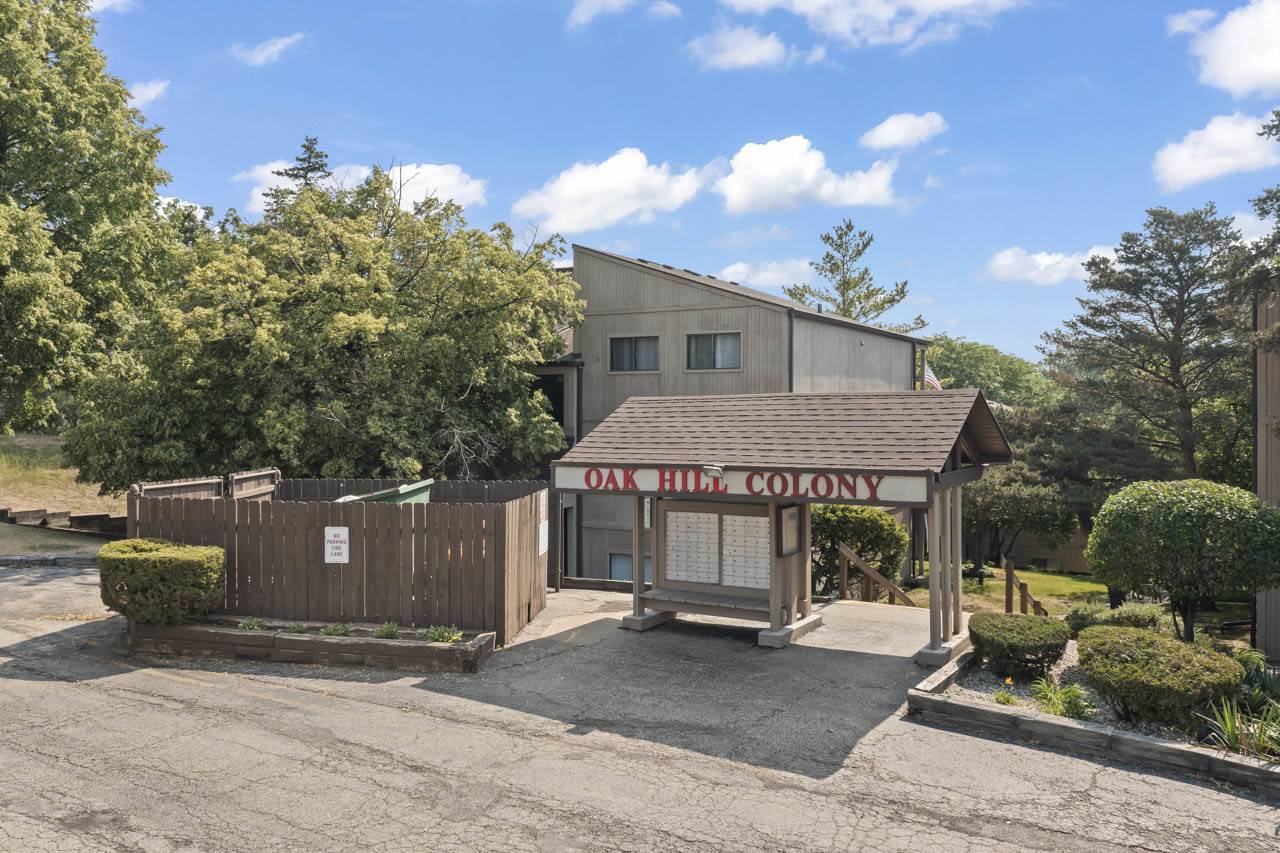 Fox Lake, IL 60020,48 Oak Hill Colony #11