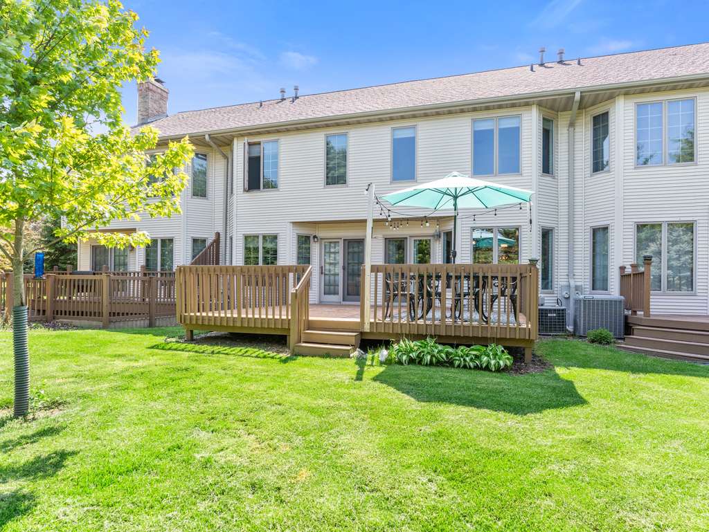 Dekalb, IL 60115,6 Meadow TRL W