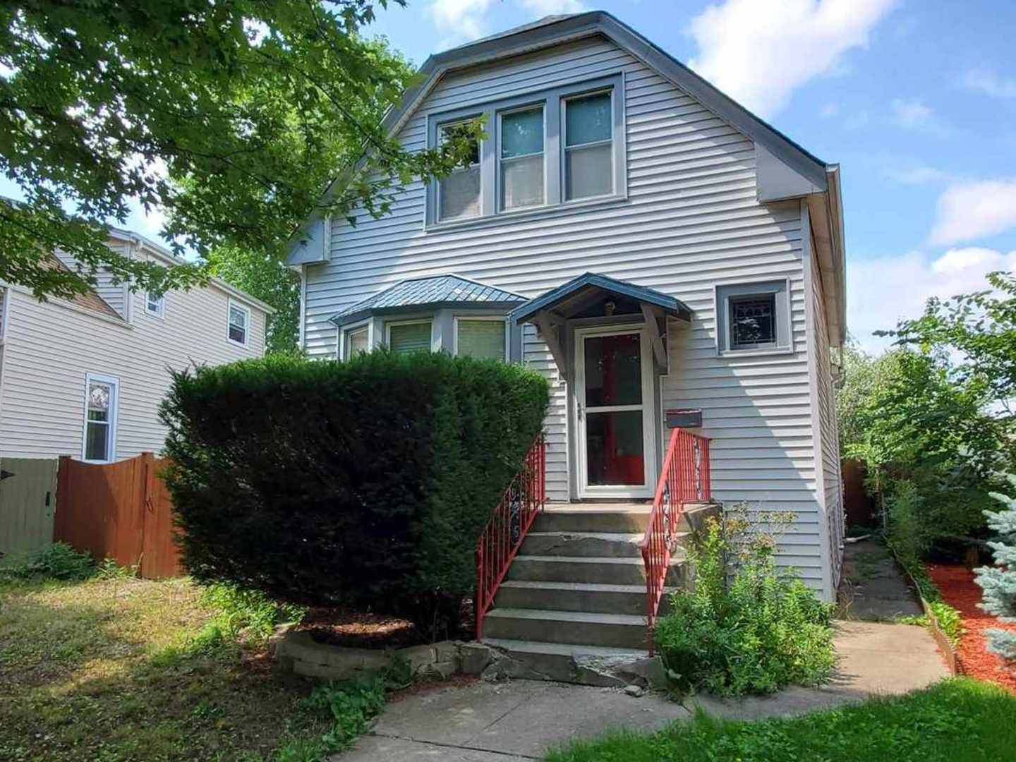 Chicago, IL 60630,5342 N MAGNET AVE