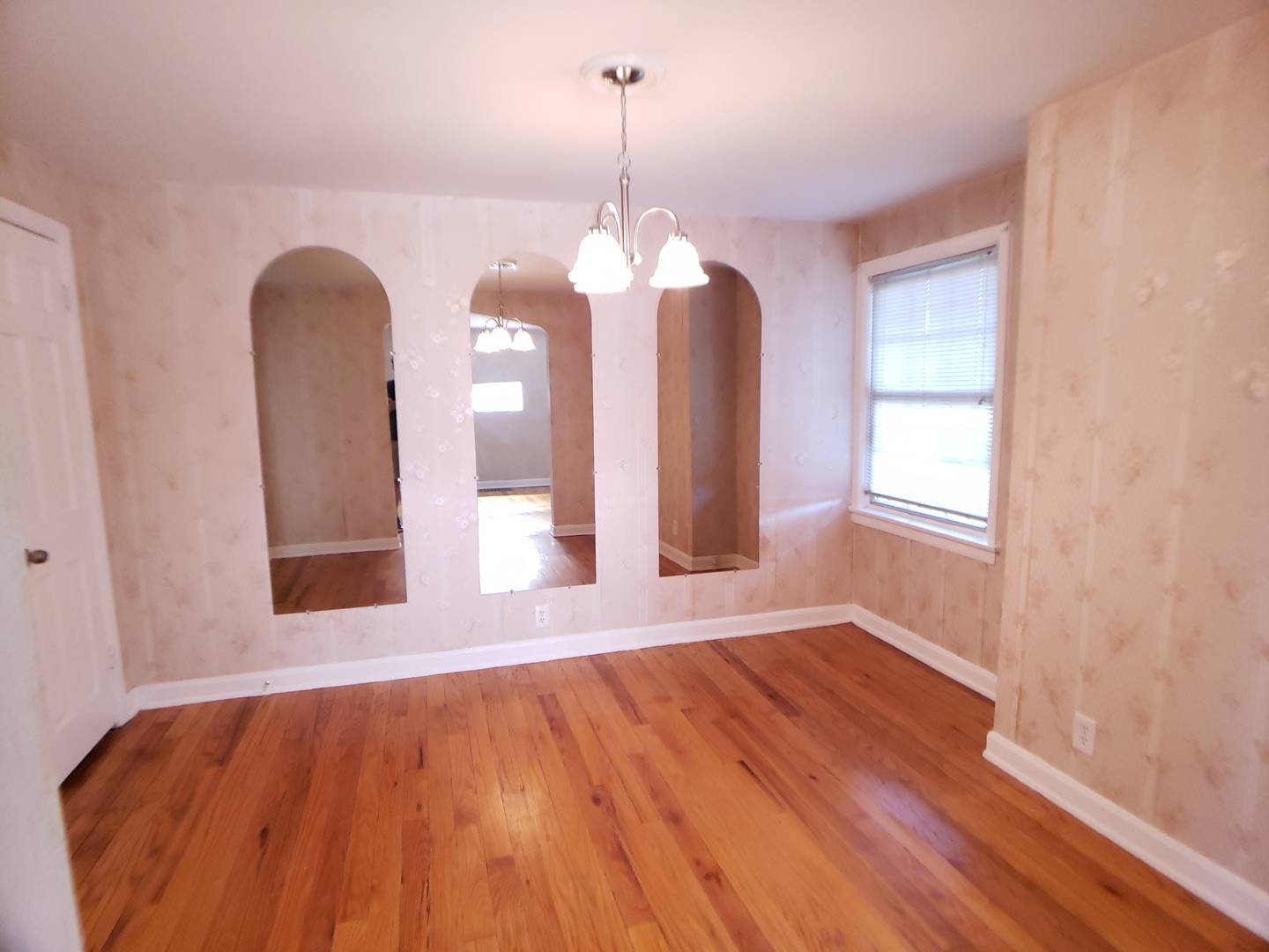 Chicago, IL 60629,4152 W 58th PL