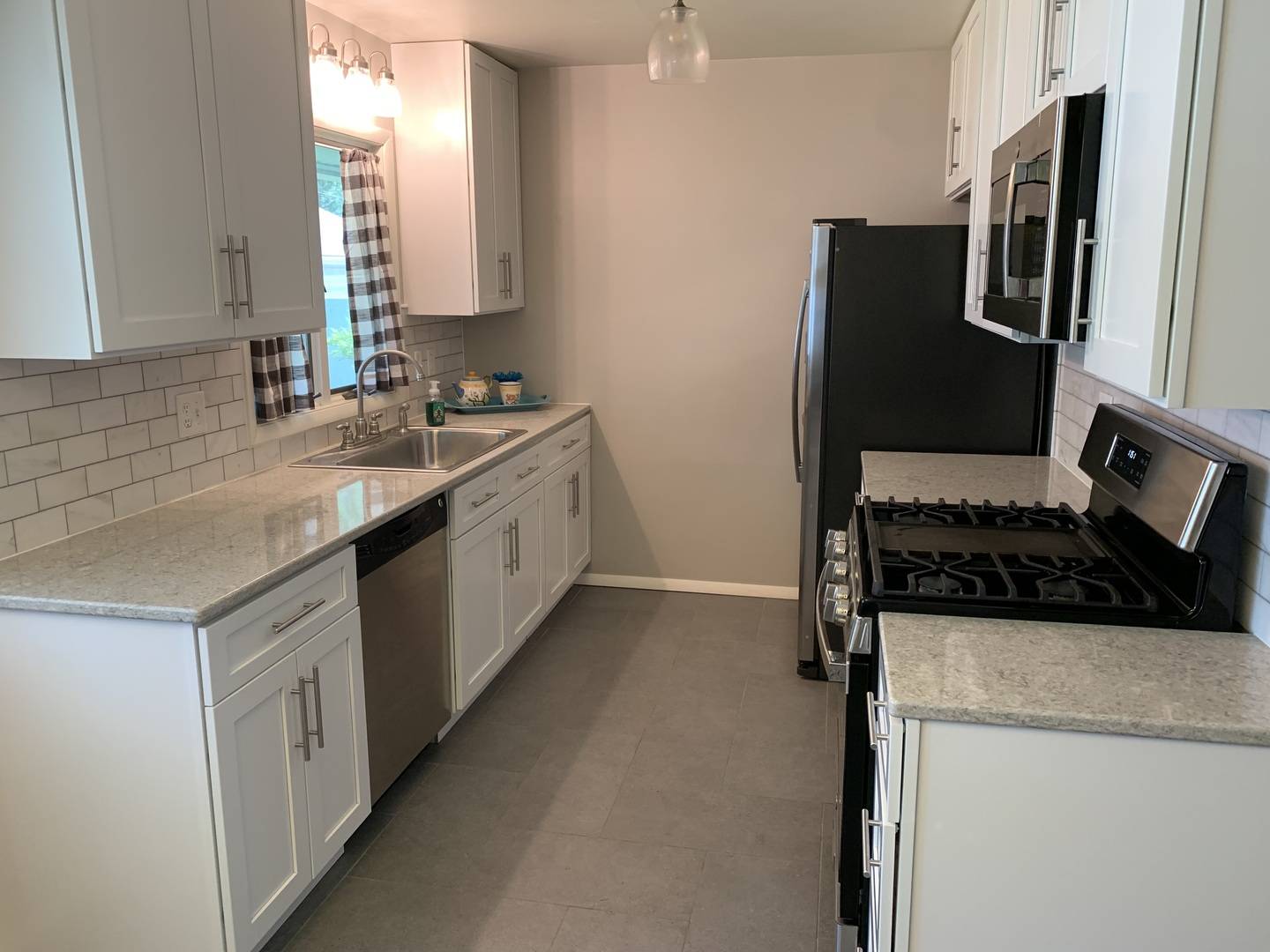 Dekalb, IL 60115,309 River DR