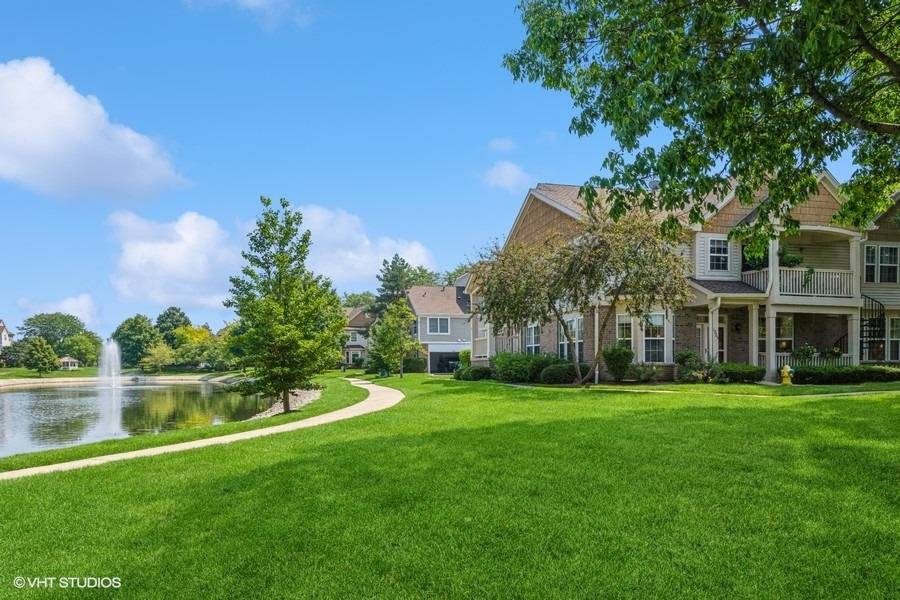 Vernon Hills, IL 60061,1225 Georgetown WAY #34-2