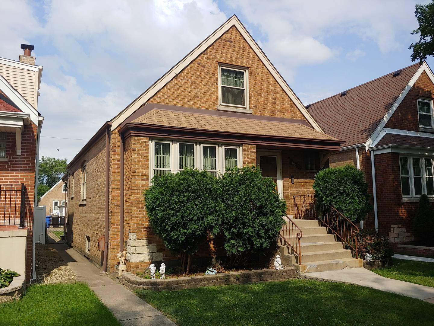 Chicago, IL 60629,6634 S Kolin AVE