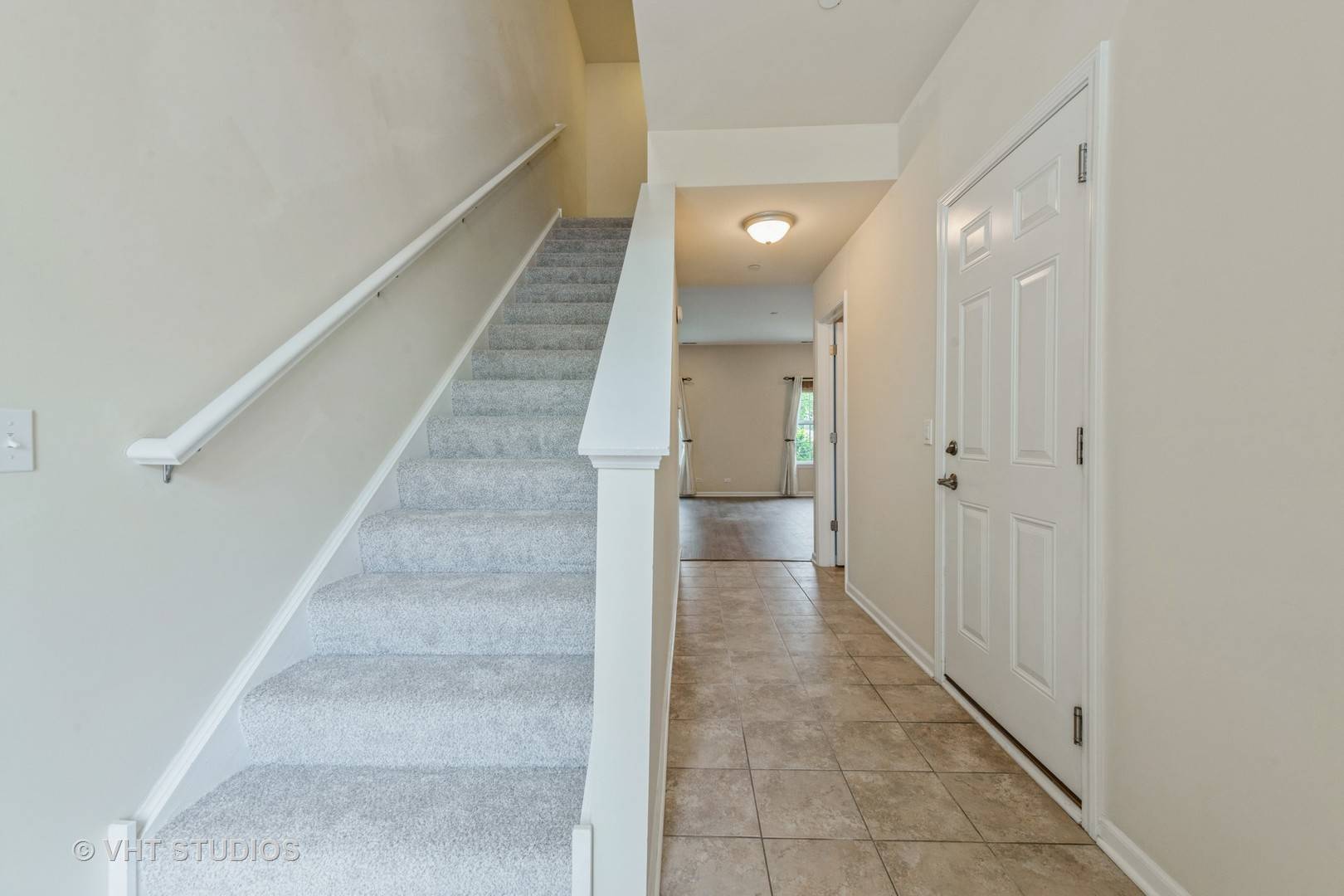 Vernon Hills, IL 60061,1009 Green Meadow AVE