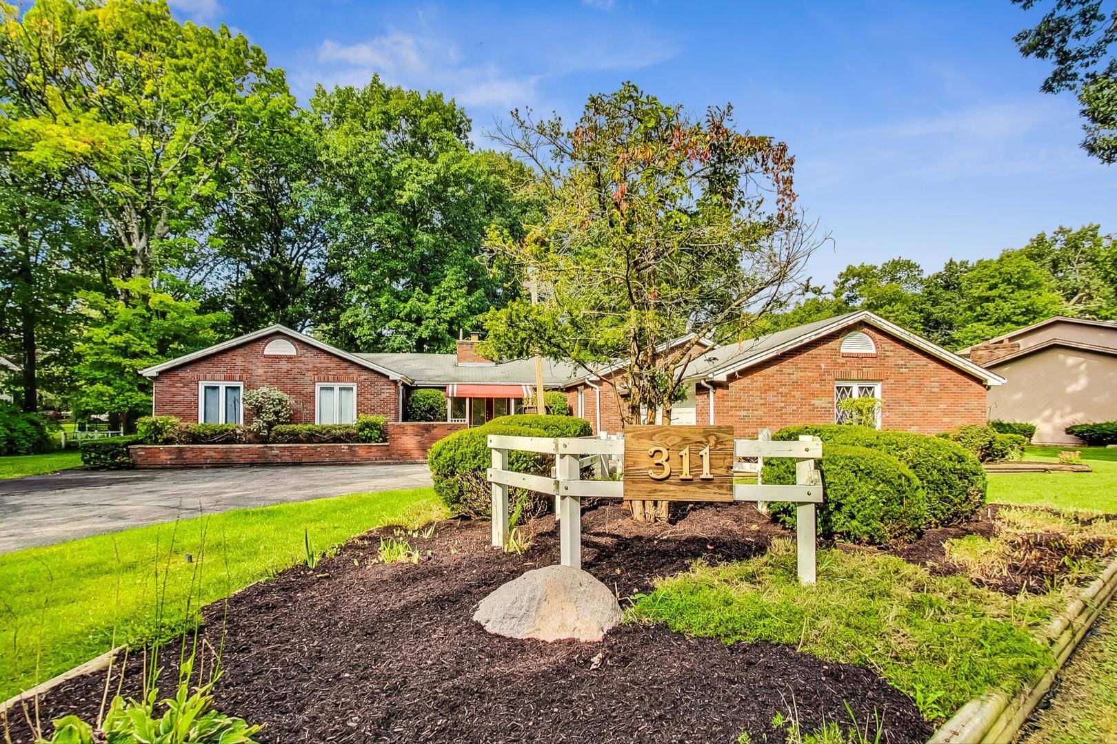 Winthrop Harbor, IL 60096,311 Deerpath DR