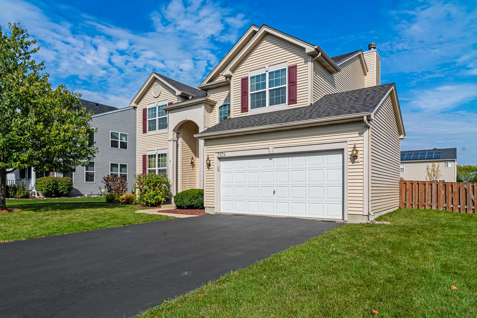 Montgomery, IL 60538,3124 Secretariat LN