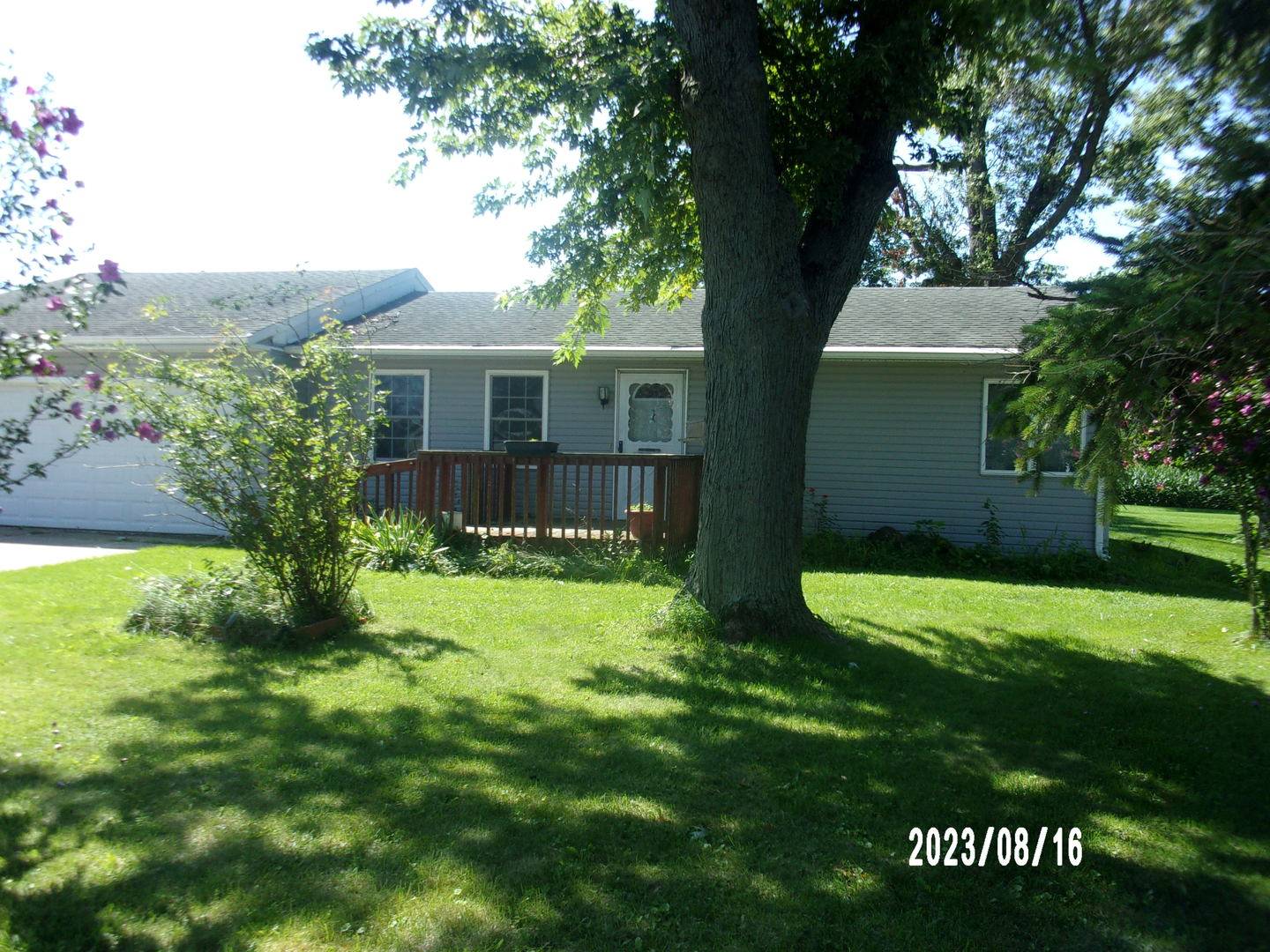 Sheldon, IL 60966,650 W Blue ST