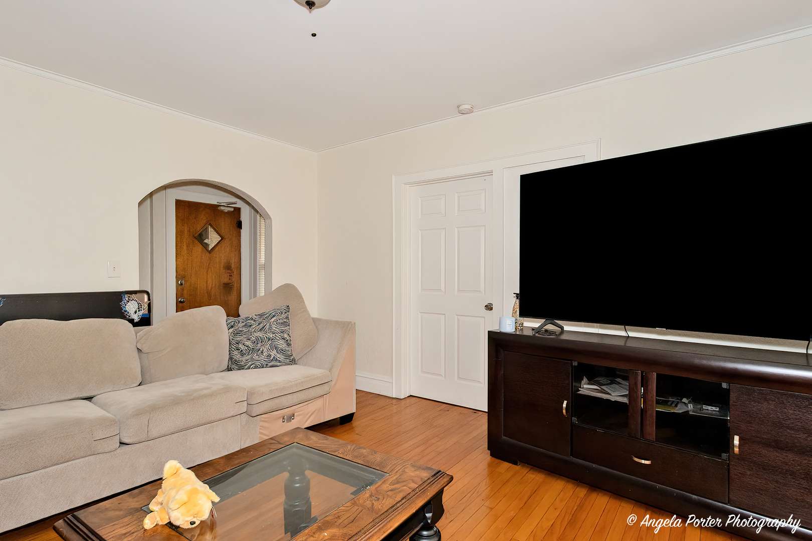 Waukegan, IL 60085,230 N Jackson ST