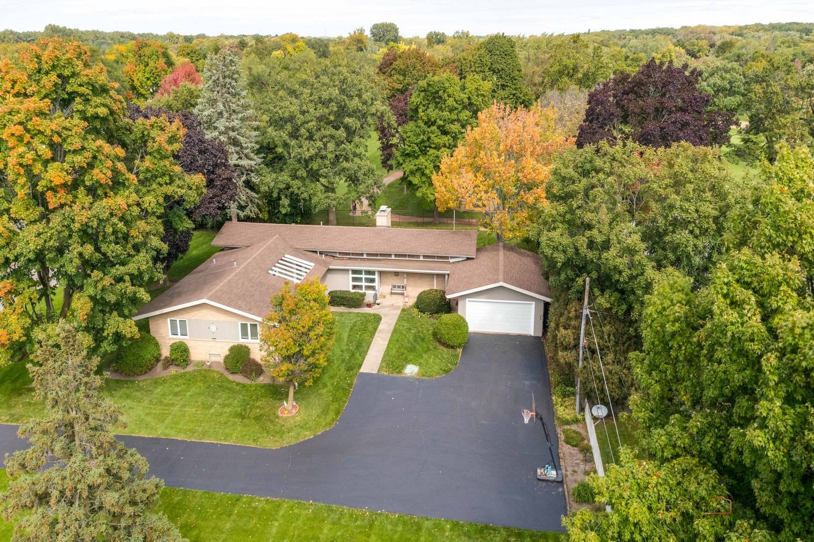 Waukegan, IL 60087,2145 Chestnut ST