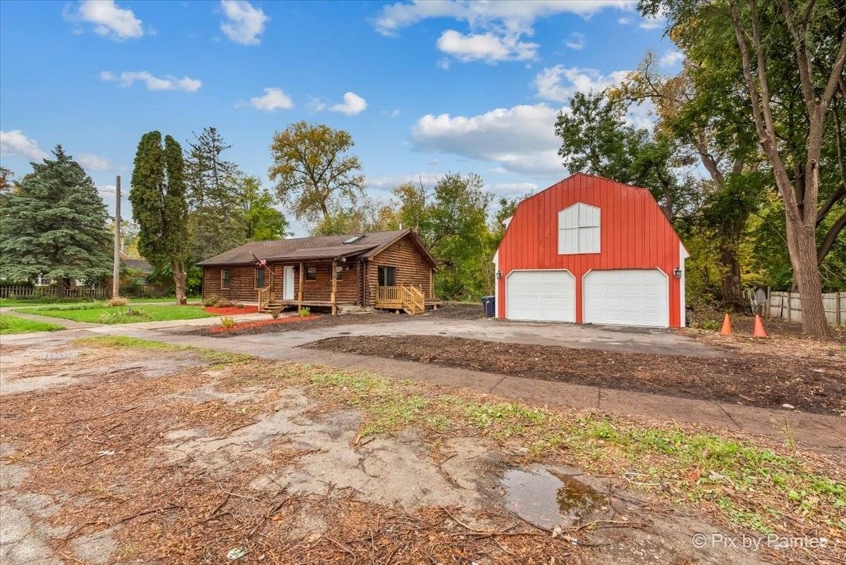 Elgin, IL 60120,606 Kirk AVE