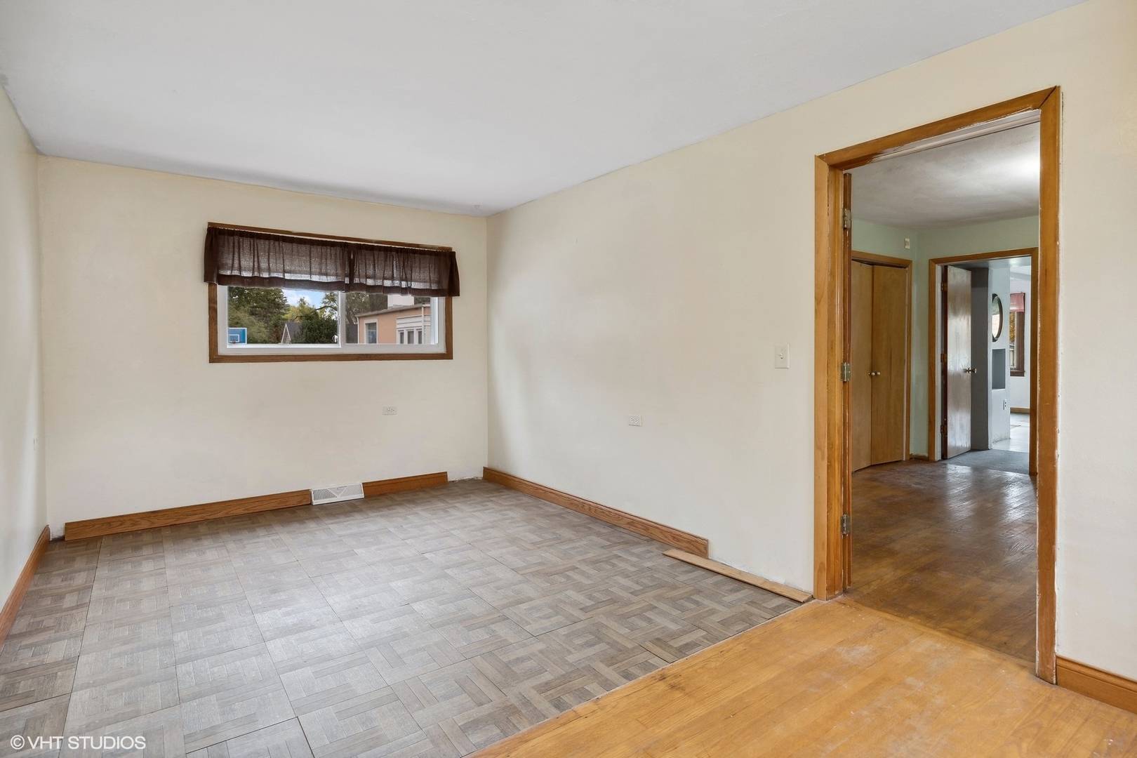 Zion, IL 60099,2720 33rd ST