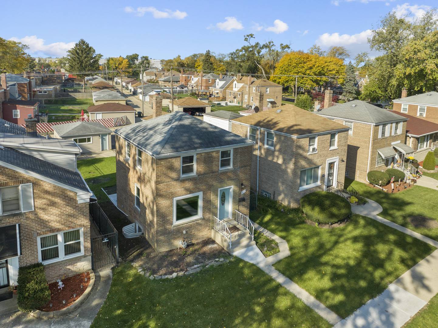 Bellwood, IL 60104,912 Marshall AVE