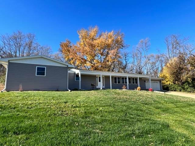 Clinton, IL 61727,3371 Hilltop CT