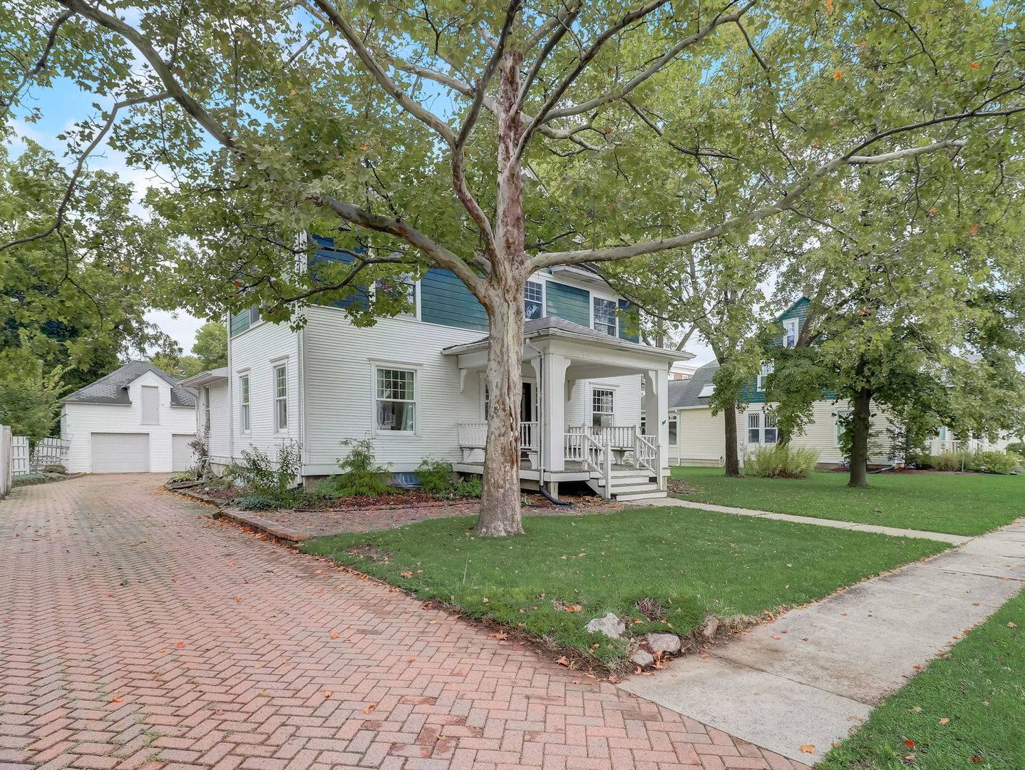 Grayslake, IL 60030,34 George ST
