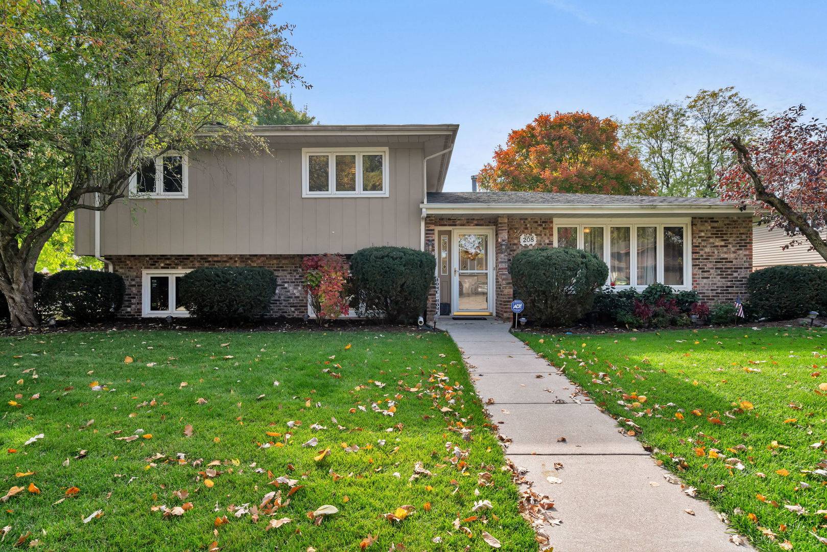 Minooka, IL 60447,208 N Menominee DR