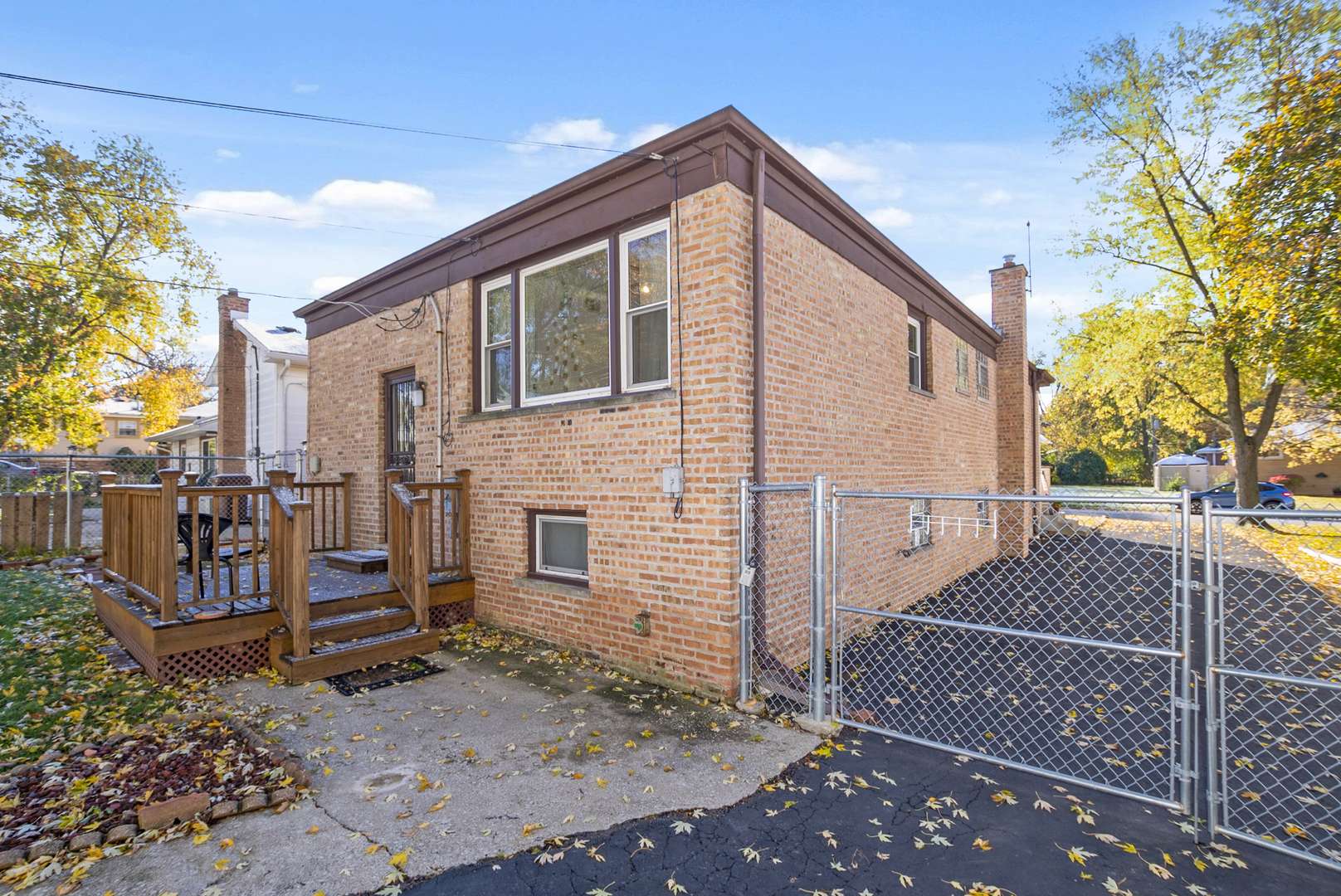 Hazel Crest, IL 60429,3110 173rd ST