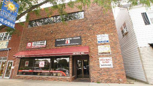Wilmette, IL 60091,809 RIDGE RD #204