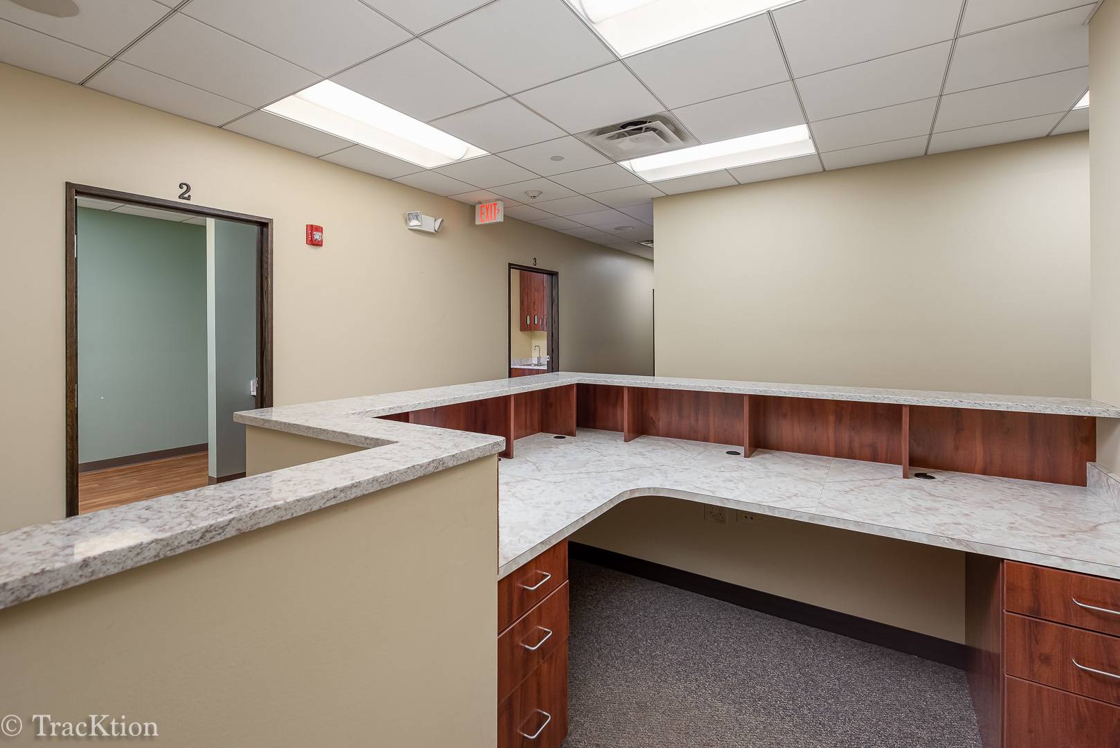 Downers Grove, IL 60515,1121 WARREN AVE #200