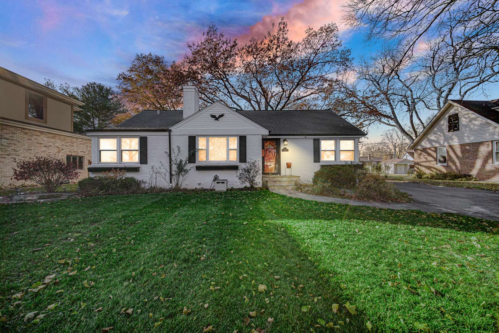 Mount Prospect, IL 60056,914 S I Oka AVE