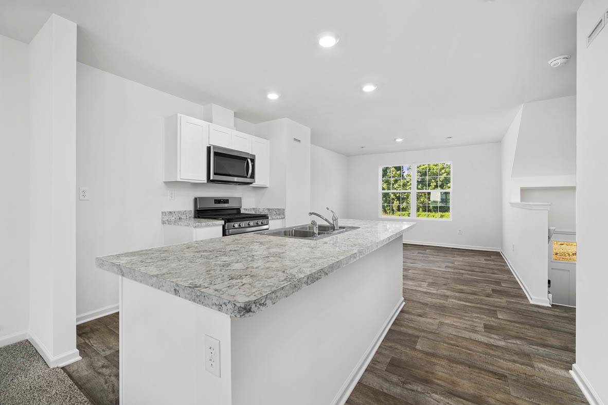 Hampshire, IL 60140,1131 Briar Glen CT