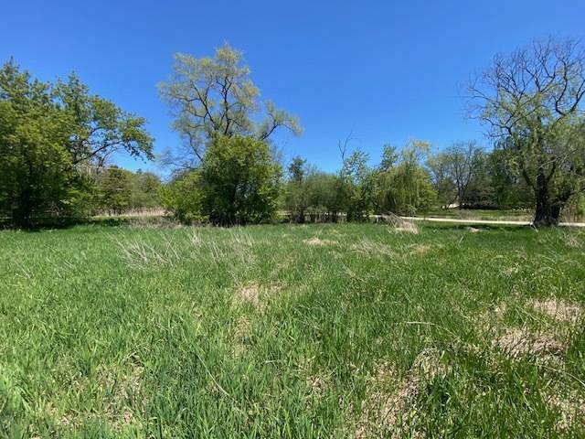 Barrington, IL 60010,25915 W Cuba RD