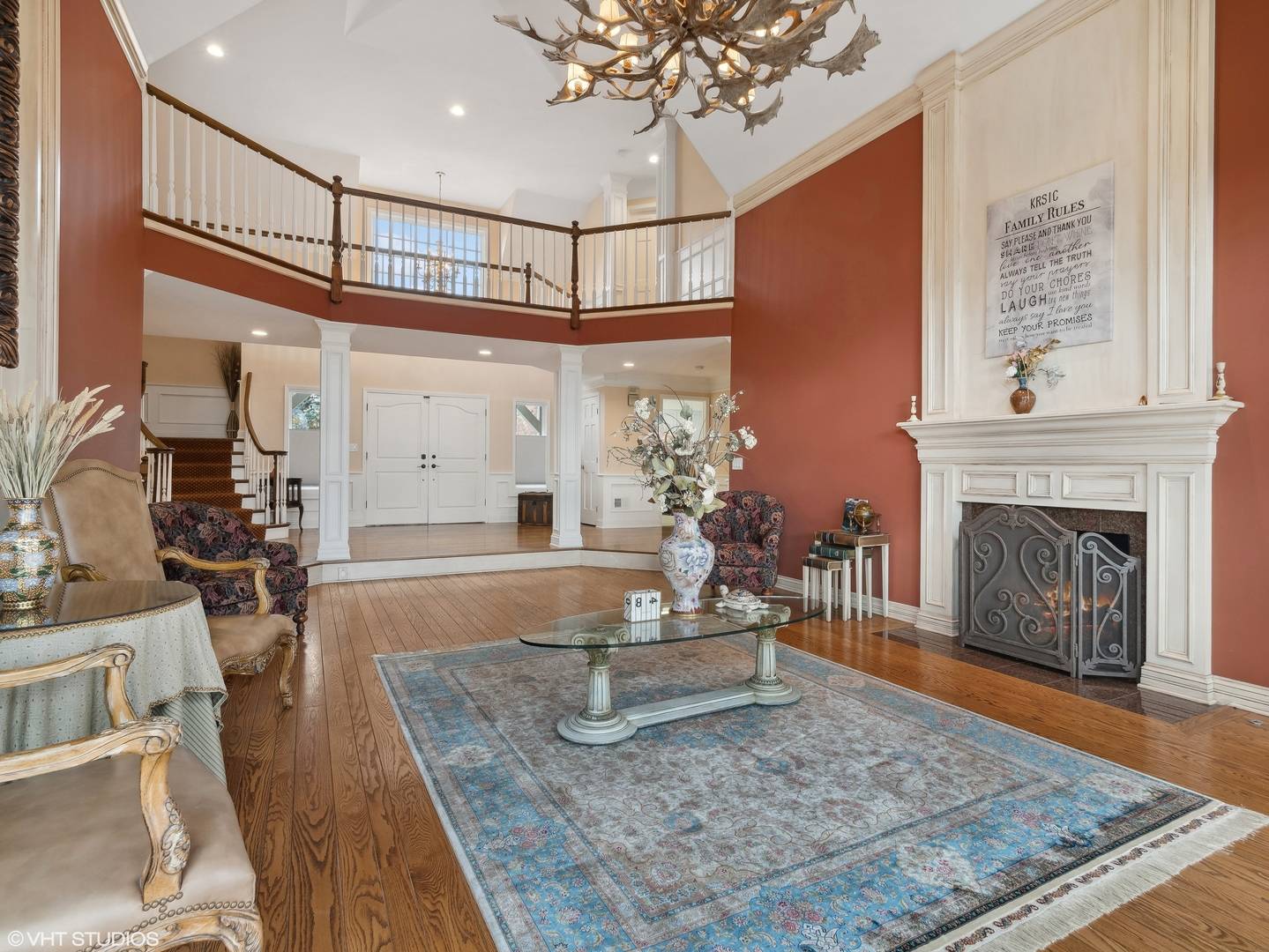 Barrington, IL 60010,265 Honey Lake CT