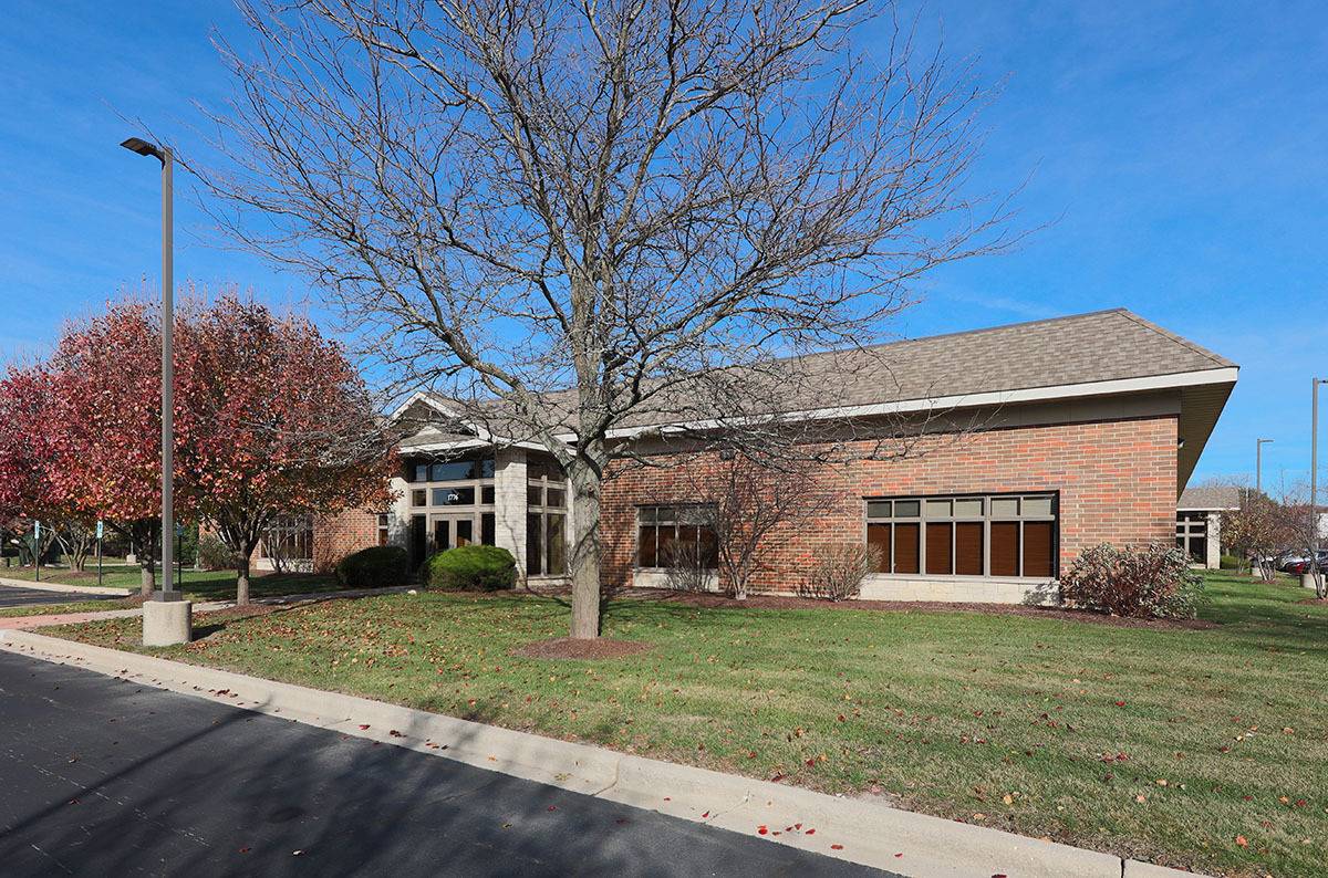 Naperville, IL 60563,1776 Legacy CIR #118