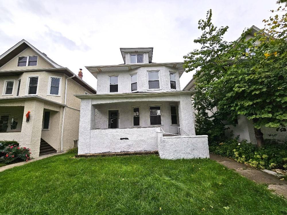 Chicago, IL 60630,5008 W Agatite AVE
