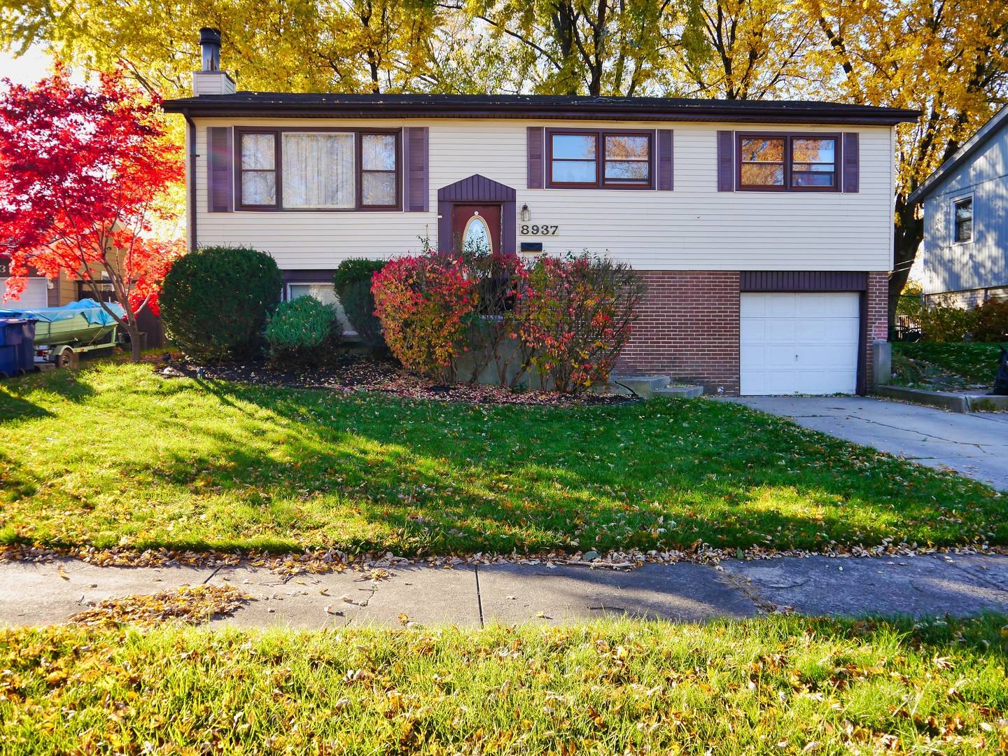 Hickory Hills, IL 60457,8937 Sandra LN