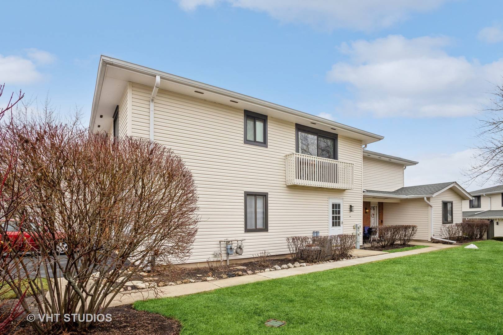 Bloomingdale, IL 60108,195 Duxbury CT #D