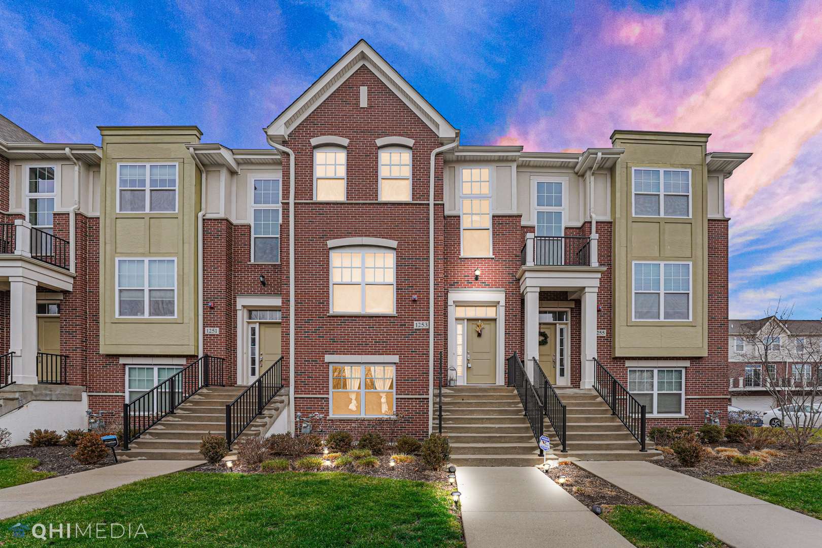 Vernon Hills, IL 60061,1253 Danforth CT
