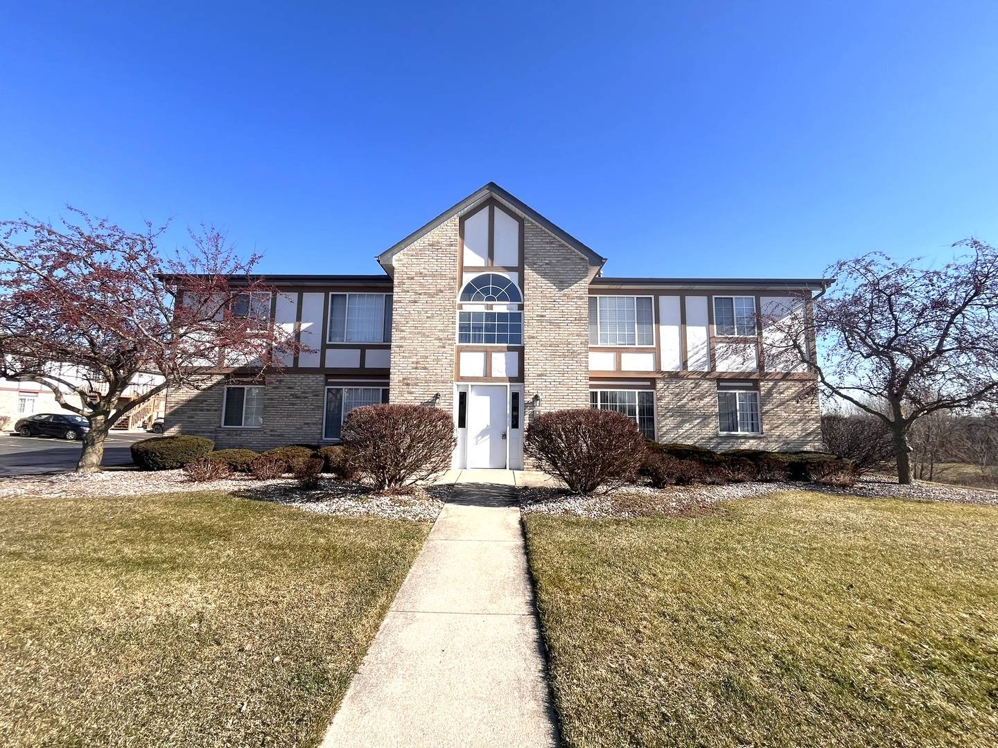 Crest Hill, IL 60403,1411 Berta DR #1N