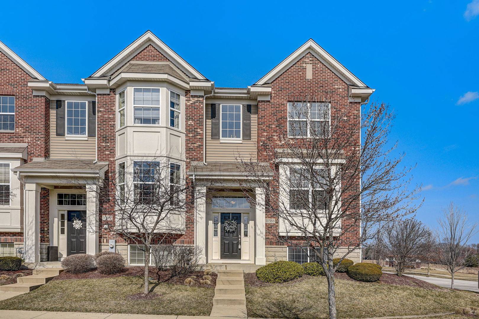 Orland Park, IL 60462,10588 W 154th PL