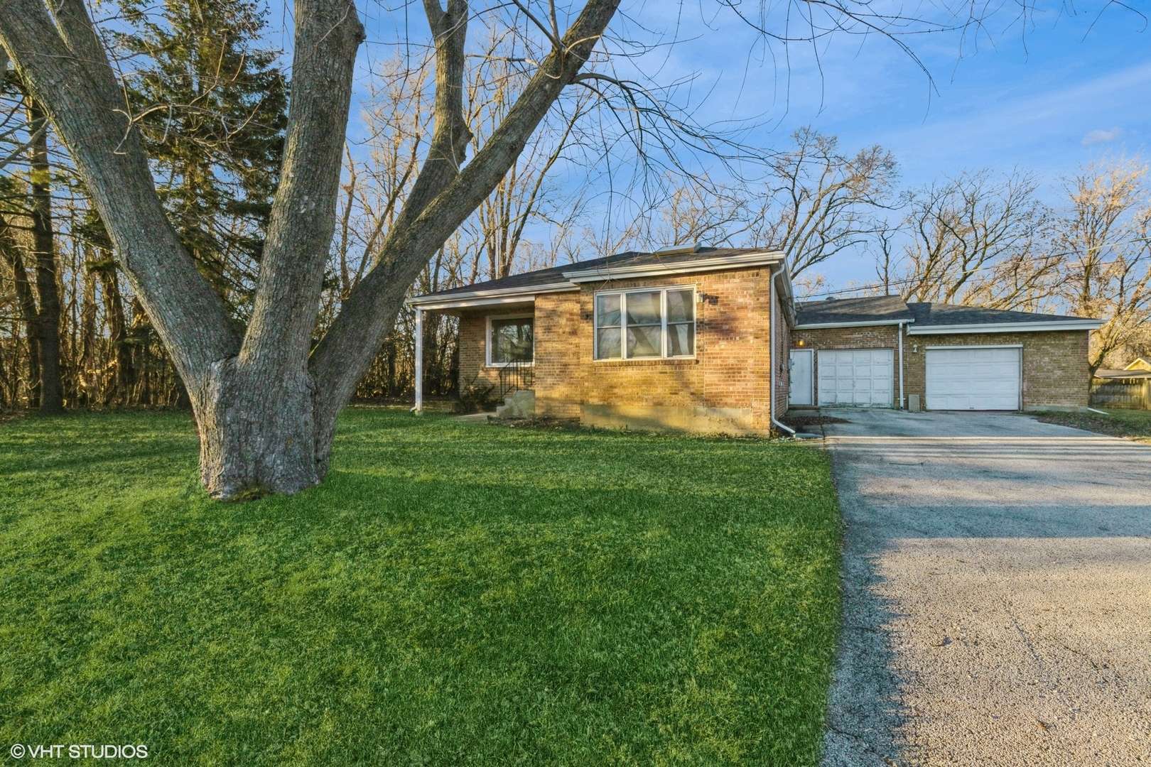 Waukegan, IL 60085,12832 W Southview AVE