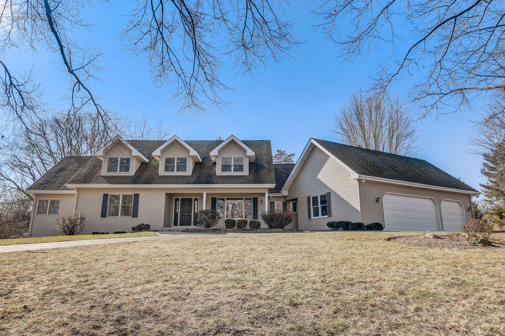 Crystal Lake, IL 60012,7131 Foxfire DR