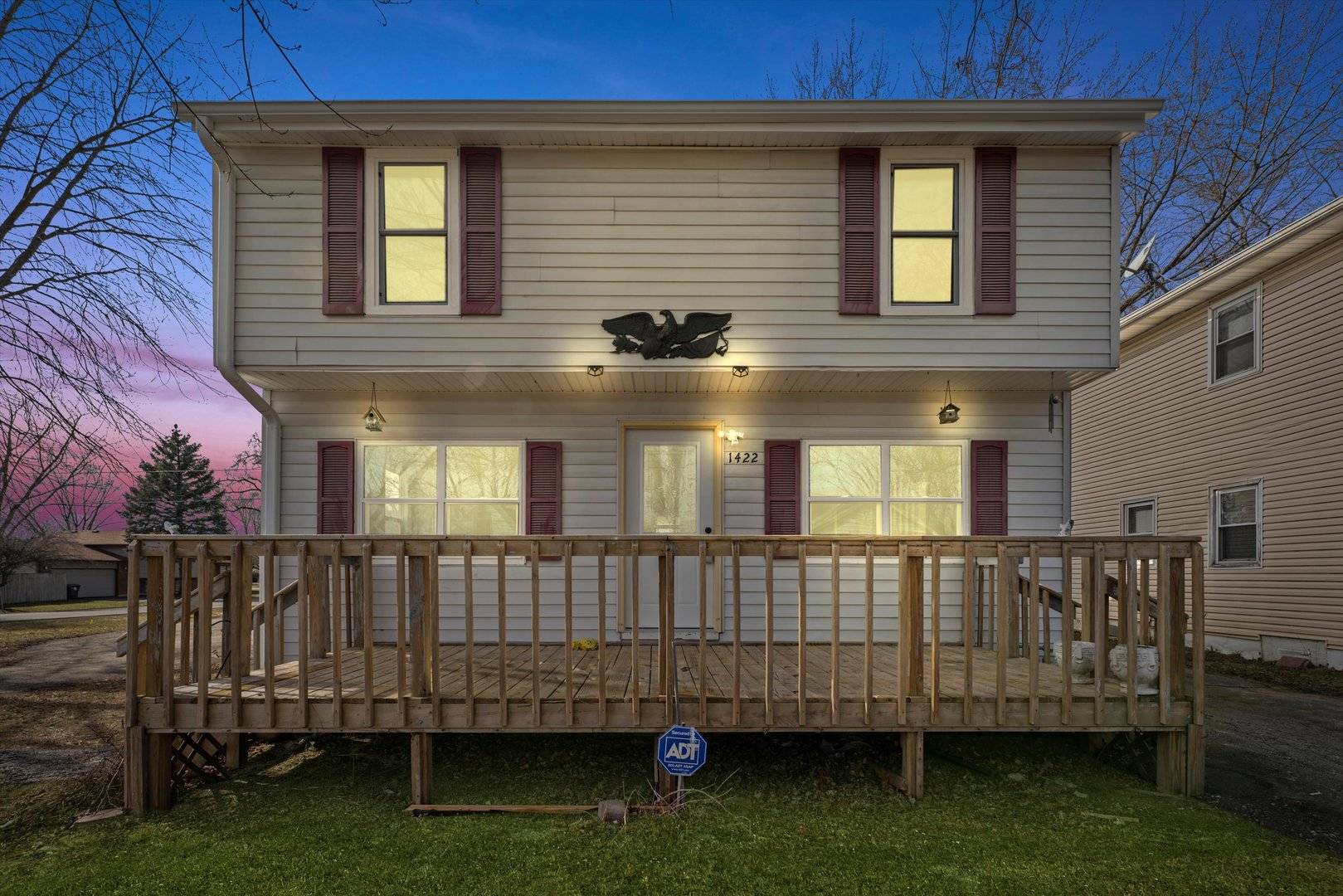 Round Lake Beach, IL 60073,1422 Turnbull DR