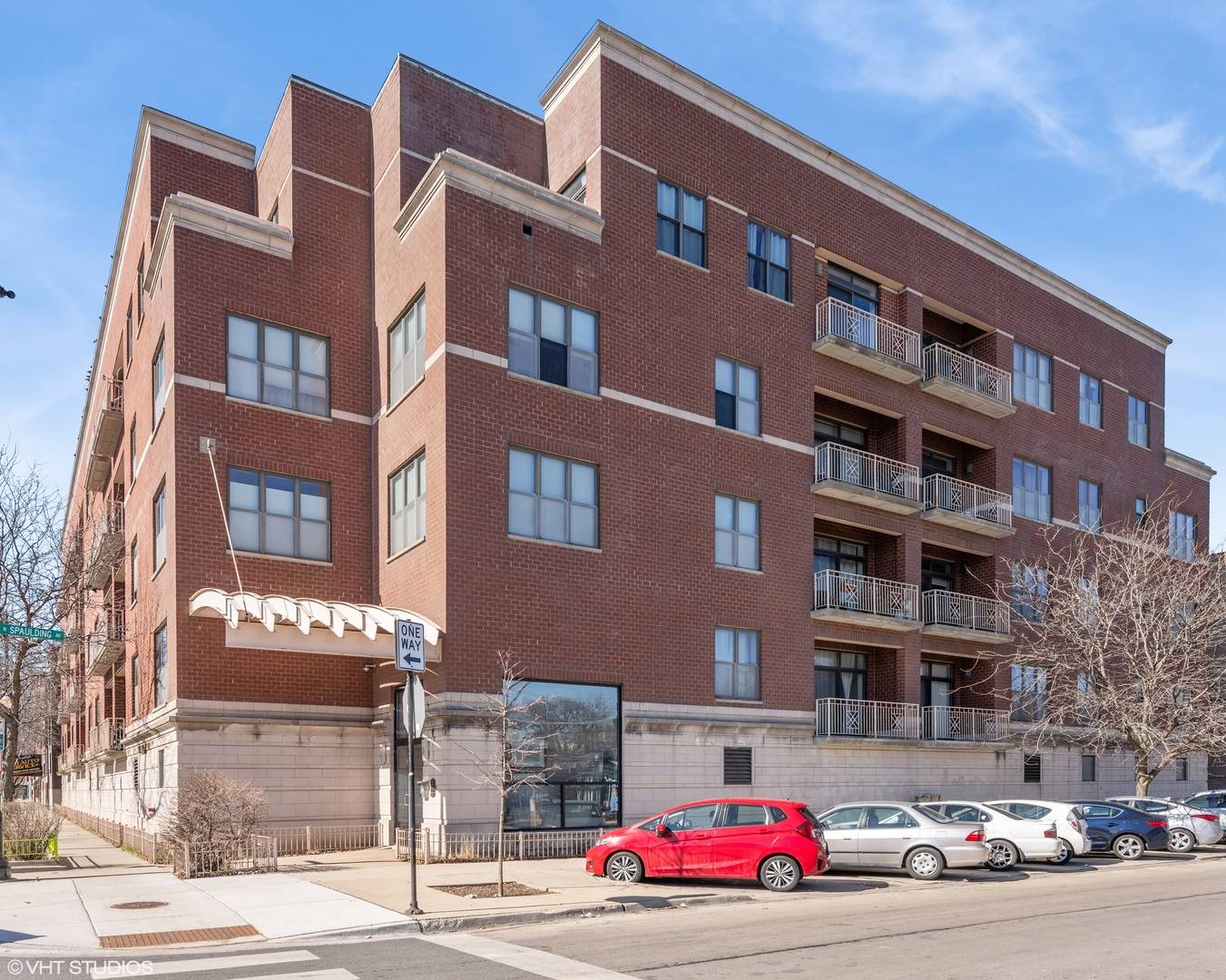 Chicago, IL 60618,3300 W Irving Park RD #K5