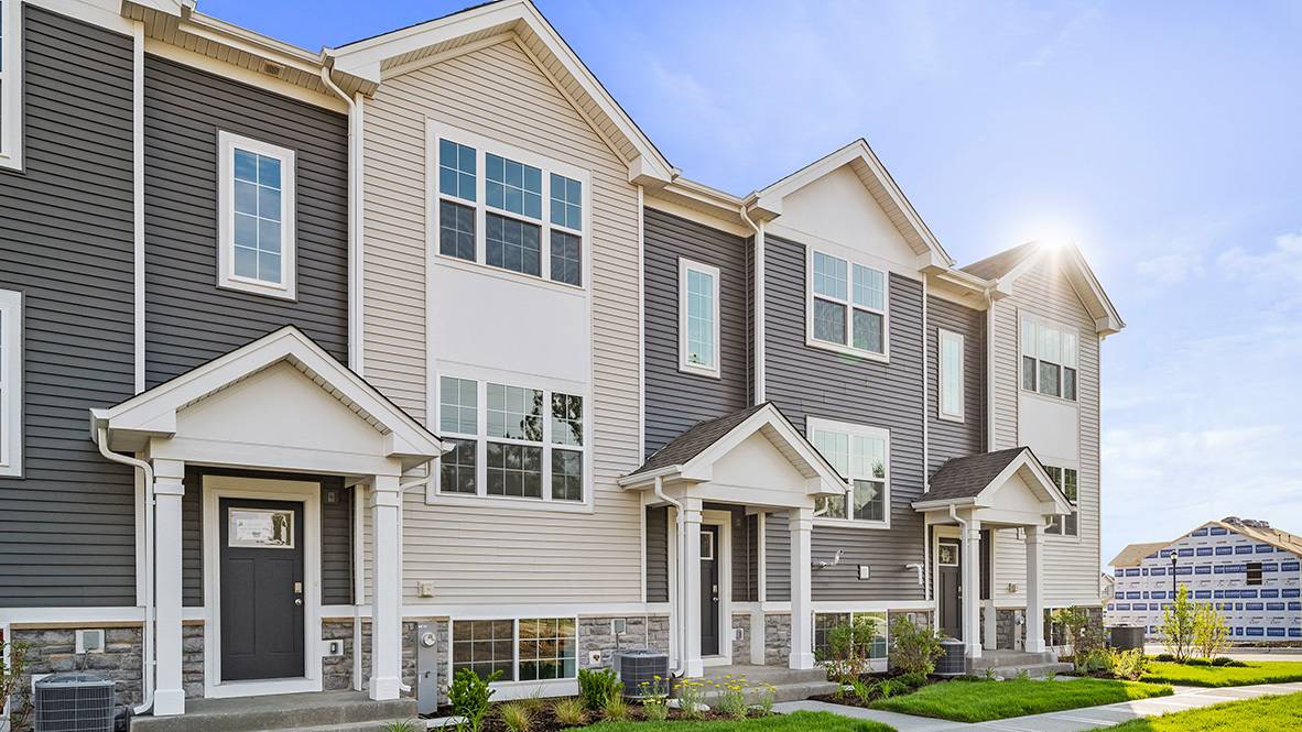 Pingree Grove, IL 60140,1537 Yosemite WAY