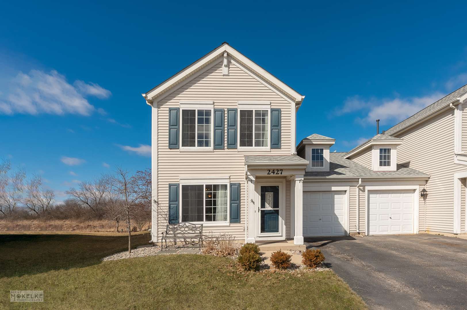 Montgomery, IL 60538,2427 Roxbury LN